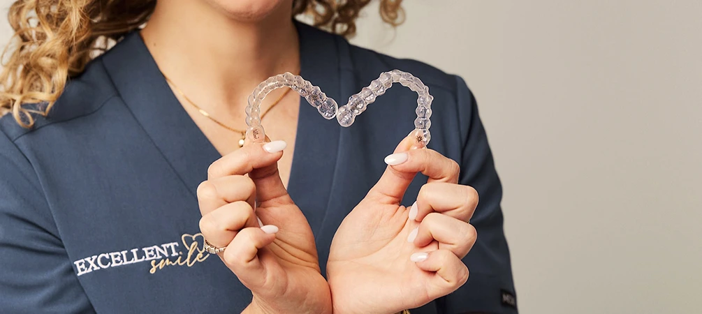 Aparaty nakładkowe Invisalign